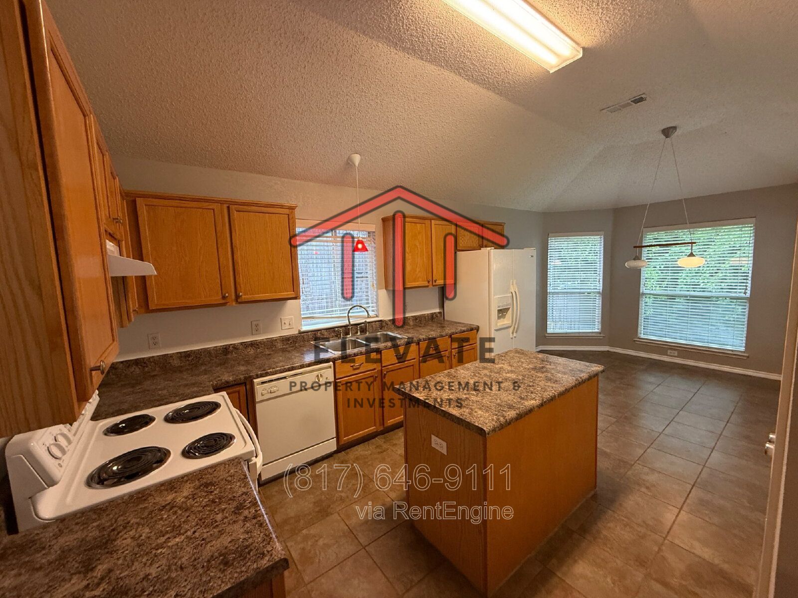 Charming 3 Bedroom Haven with 2 Full Baths in Fort Worth. Spacious 1748 Sq. Ft. Retreat on Comfort Drive! property image