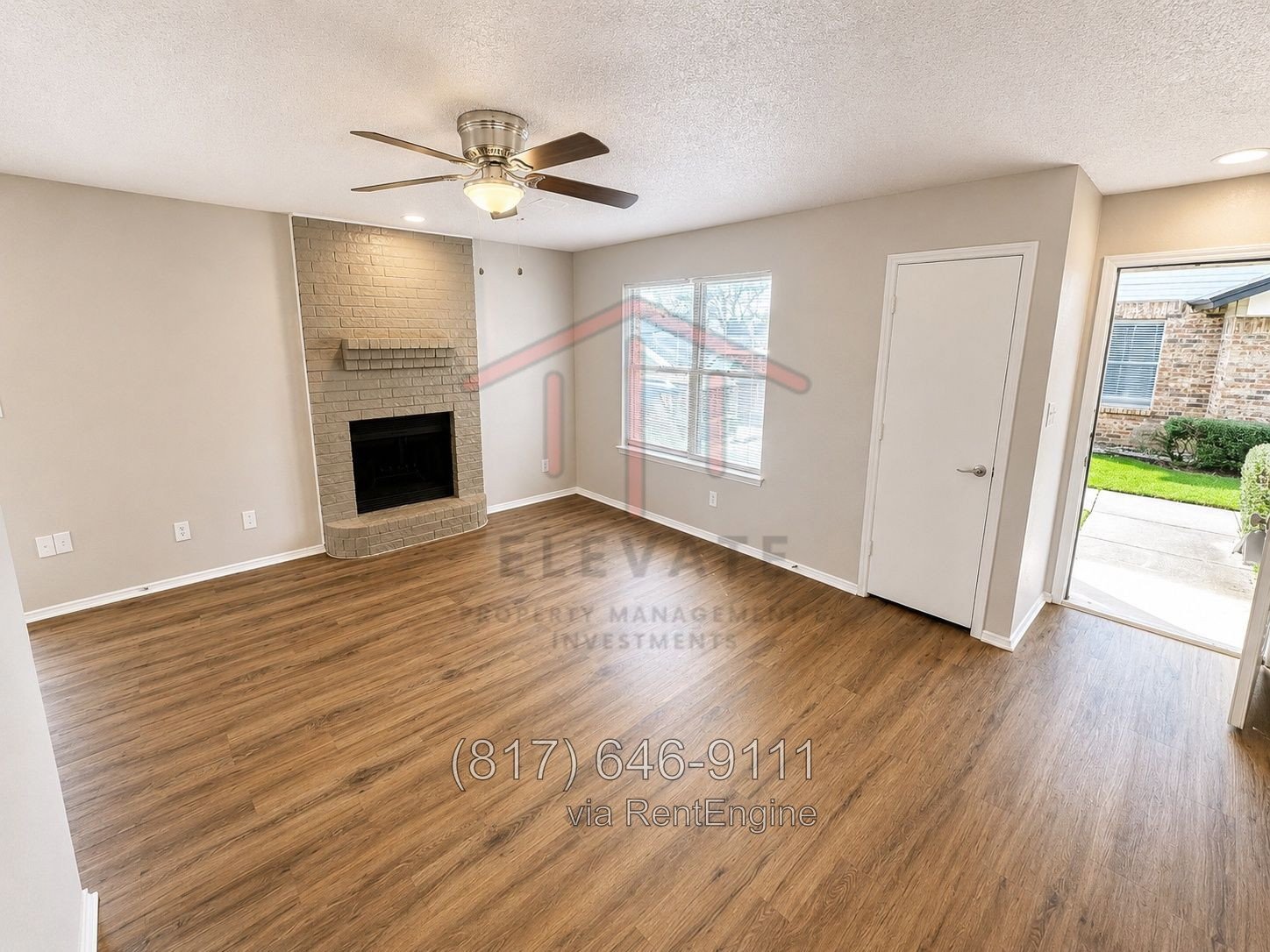 Renovated 2 bedroom, 1.5 bathroom townhome in NRH across from Liberty Park property image