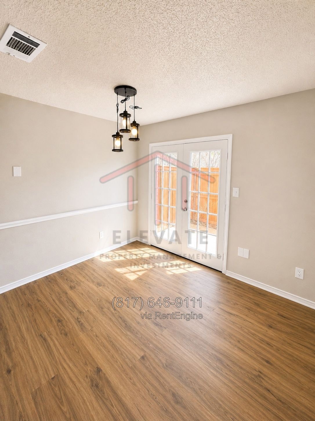 Renovated 2 bedroom, 1.5 bathroom townhome in NRH across from Liberty Park property image