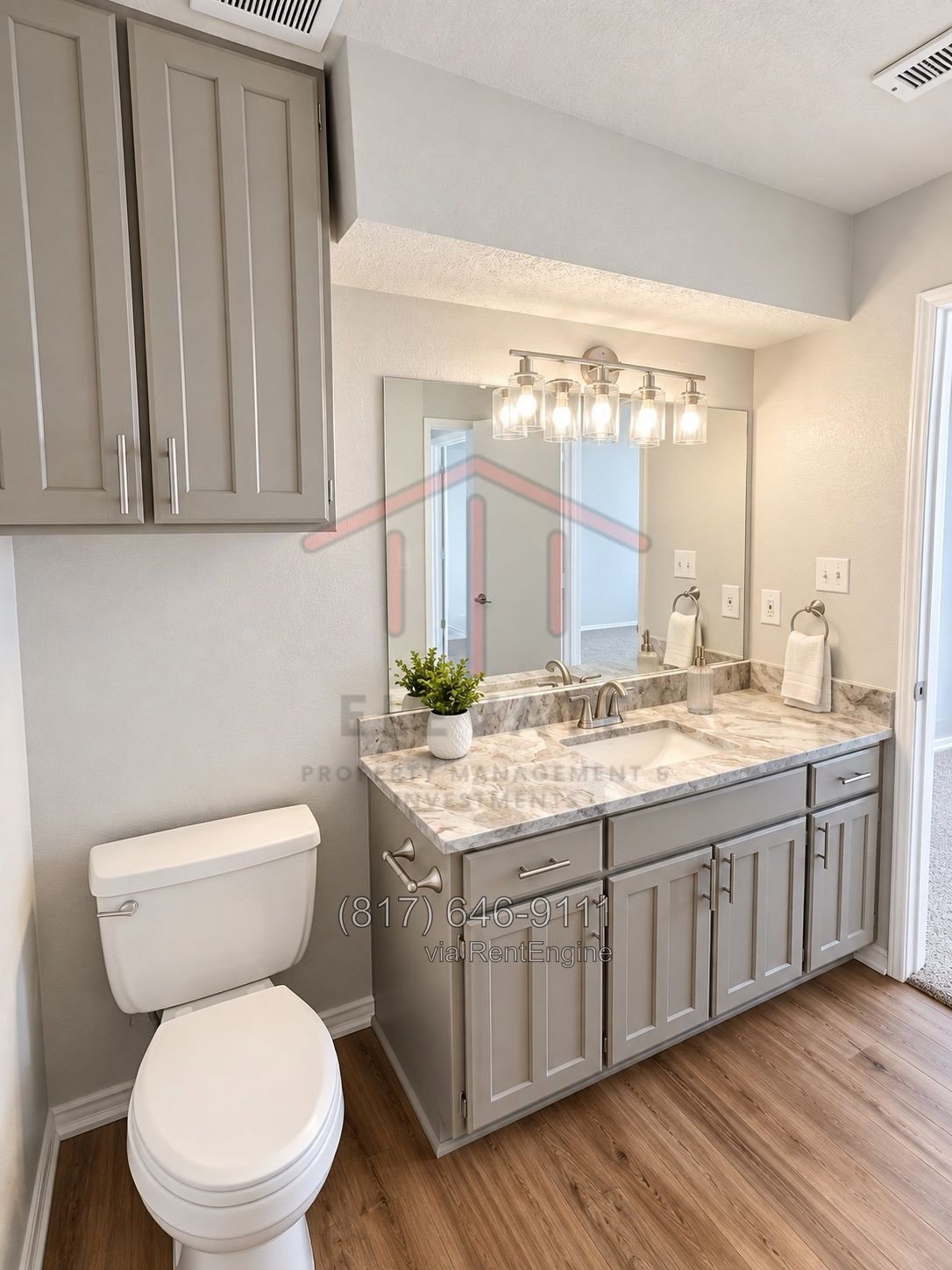Renovated 2 bedroom, 1.5 bathroom townhome in NRH across from Liberty Park property image